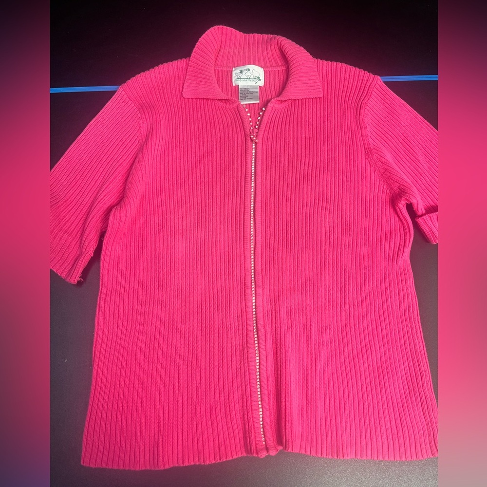 The Quacker Factory Women’s Large Pink T Shirt Sweater Zip up Rhinestone